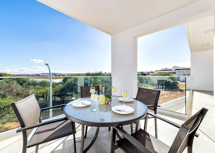 Feriehus Heights Protaras